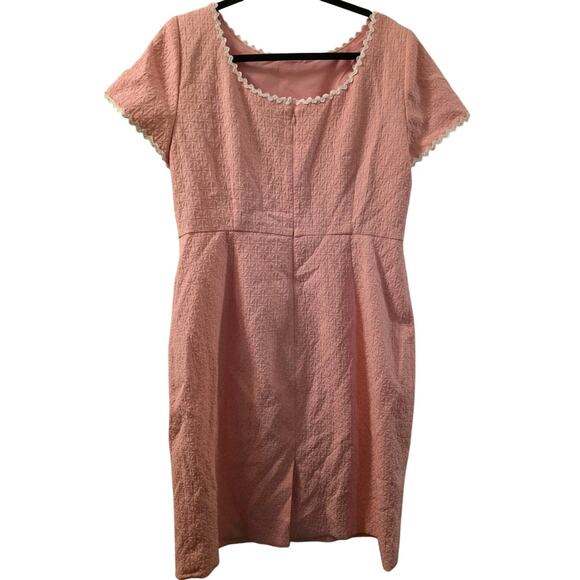 J. Crew Pink Sheath Dress Textured Floral Dress White Rickrack Trim Lined 12 - Picture 2 of 10